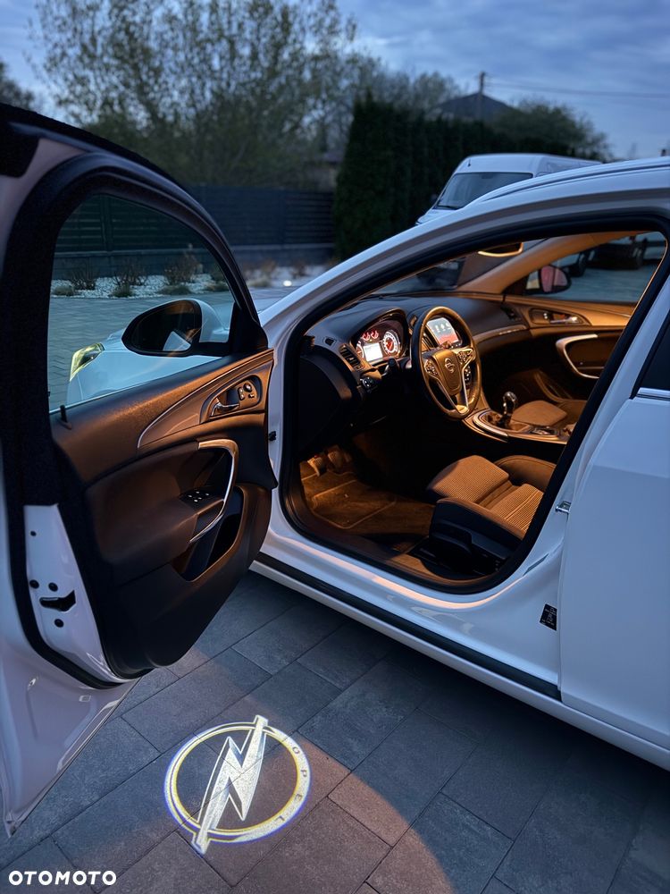 Opel Insignia 2.0 CDTI Cosmo S&S - 19