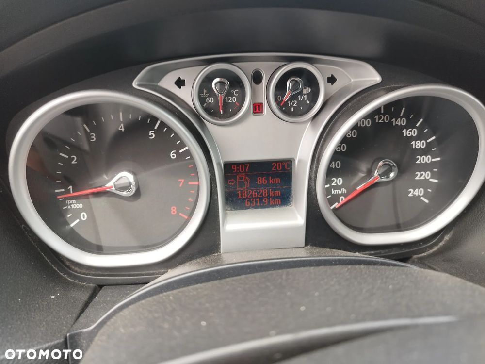 Ford Focus - 4