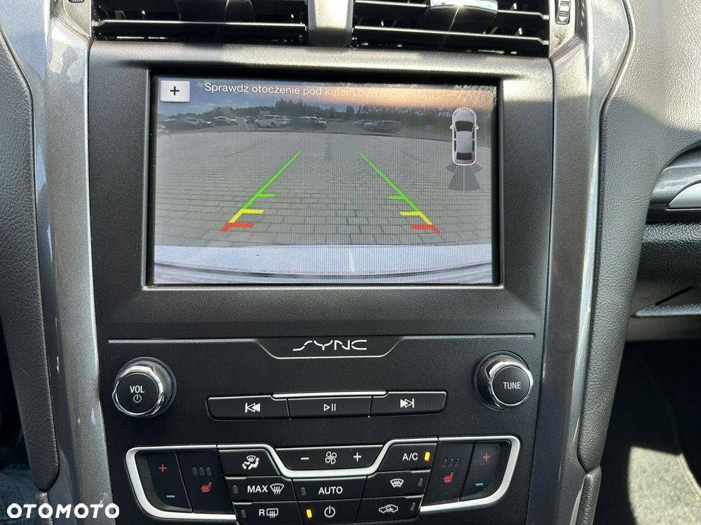 Ford Mondeo SW 2.0 TDCi Titanium - 22