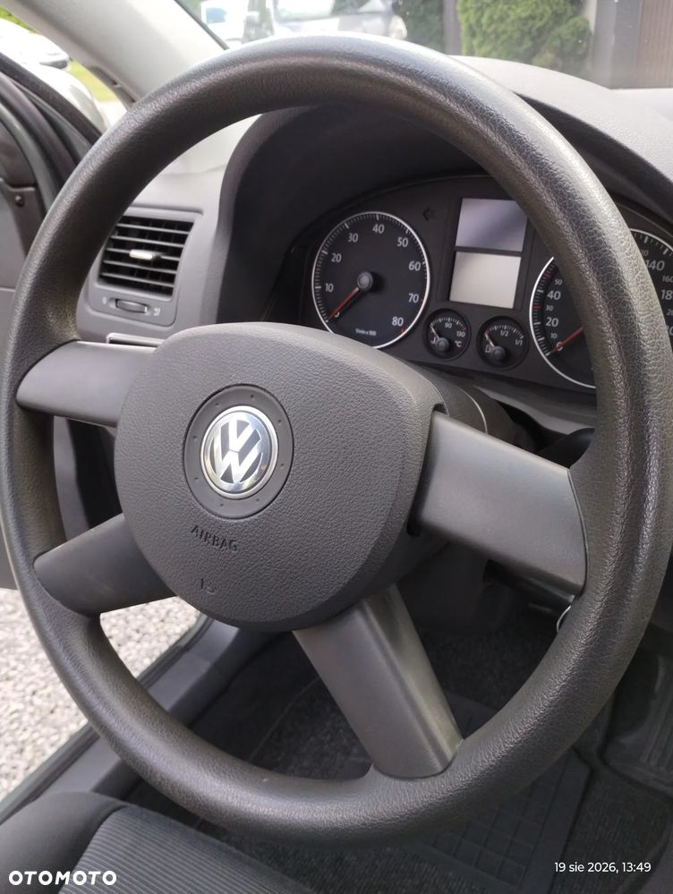 Volkswagen Golf 1.6 Trendline - 28