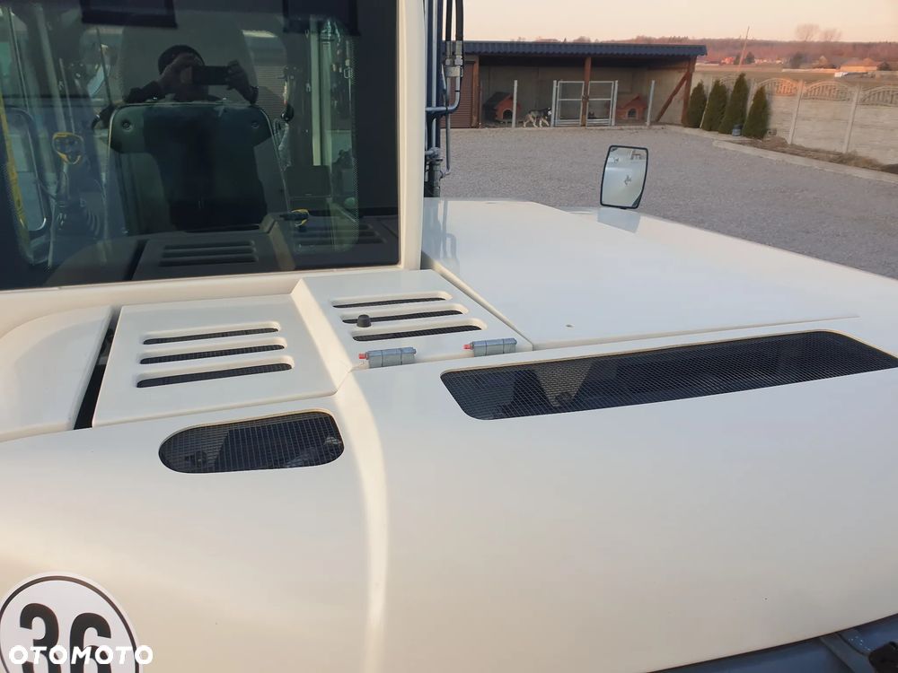 Terex TW 110 ROTOTILT/SZCZYPCE 3-ŁYŻKI SPROWADZONY PIĘKNY STAN - 31