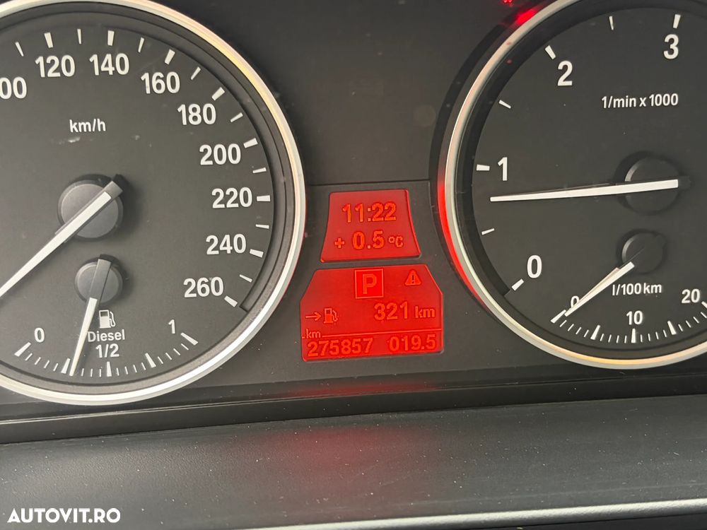 BMW Seria 5 520d Aut. - 10