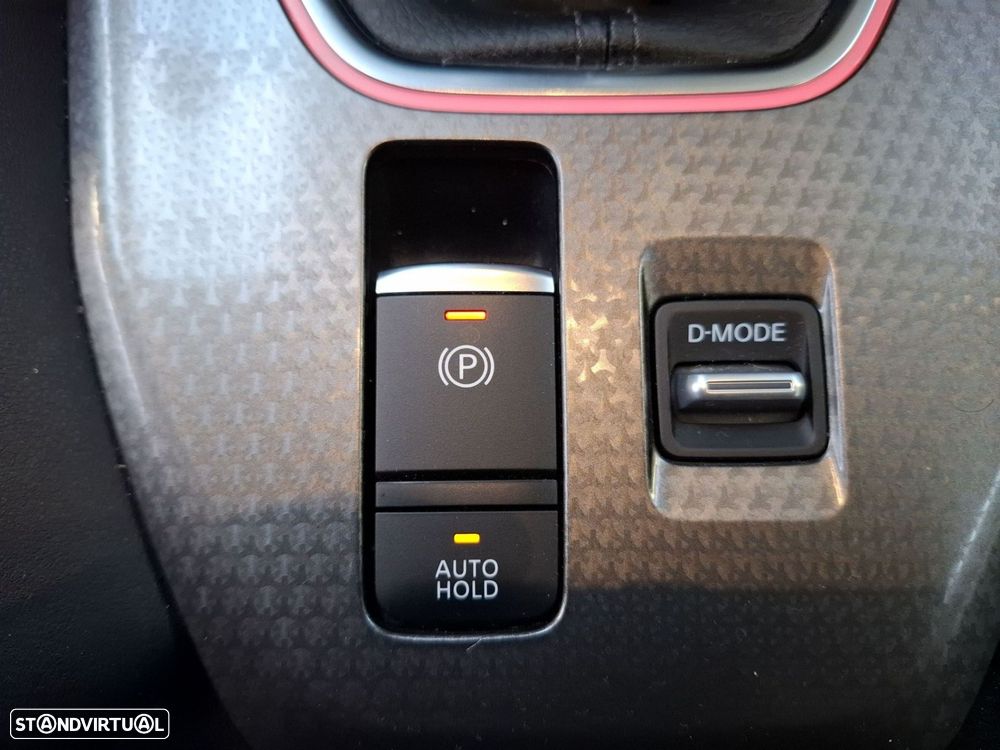 Nissan Qashqai 1.3 DIG-T Advance — fotografia 21