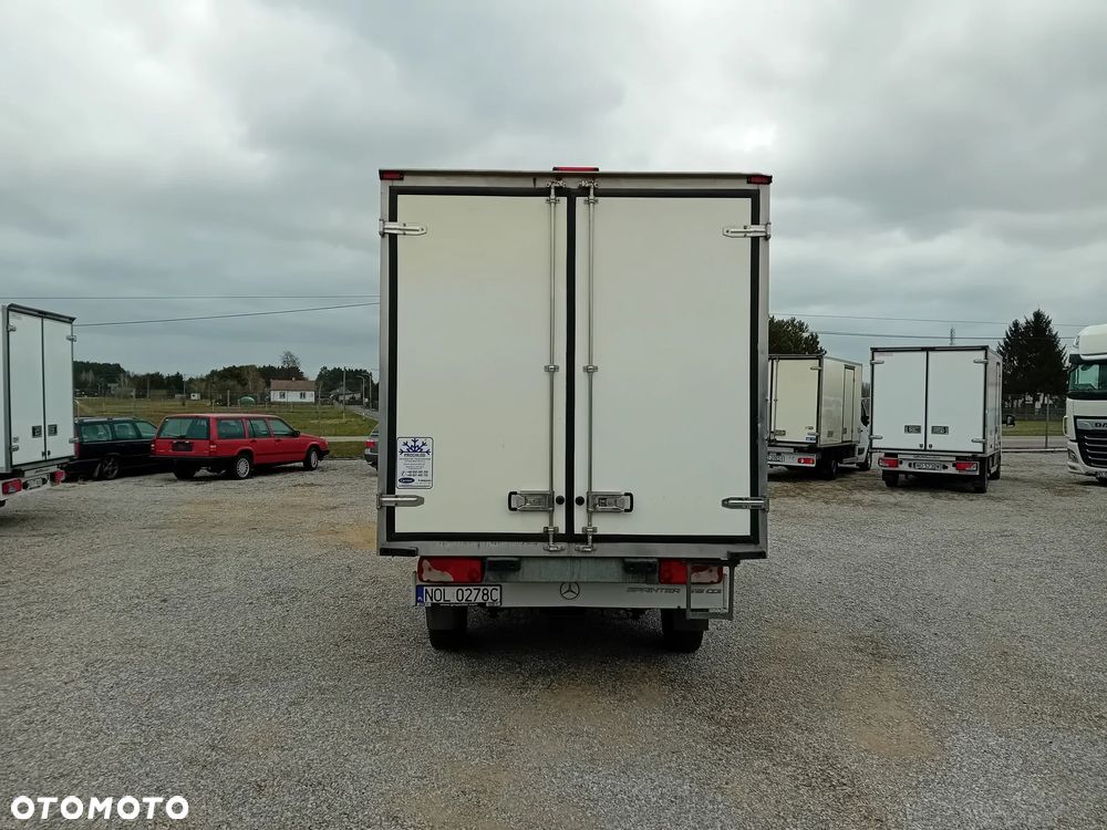 Mercedes-Benz SPRINTER 316 - 8