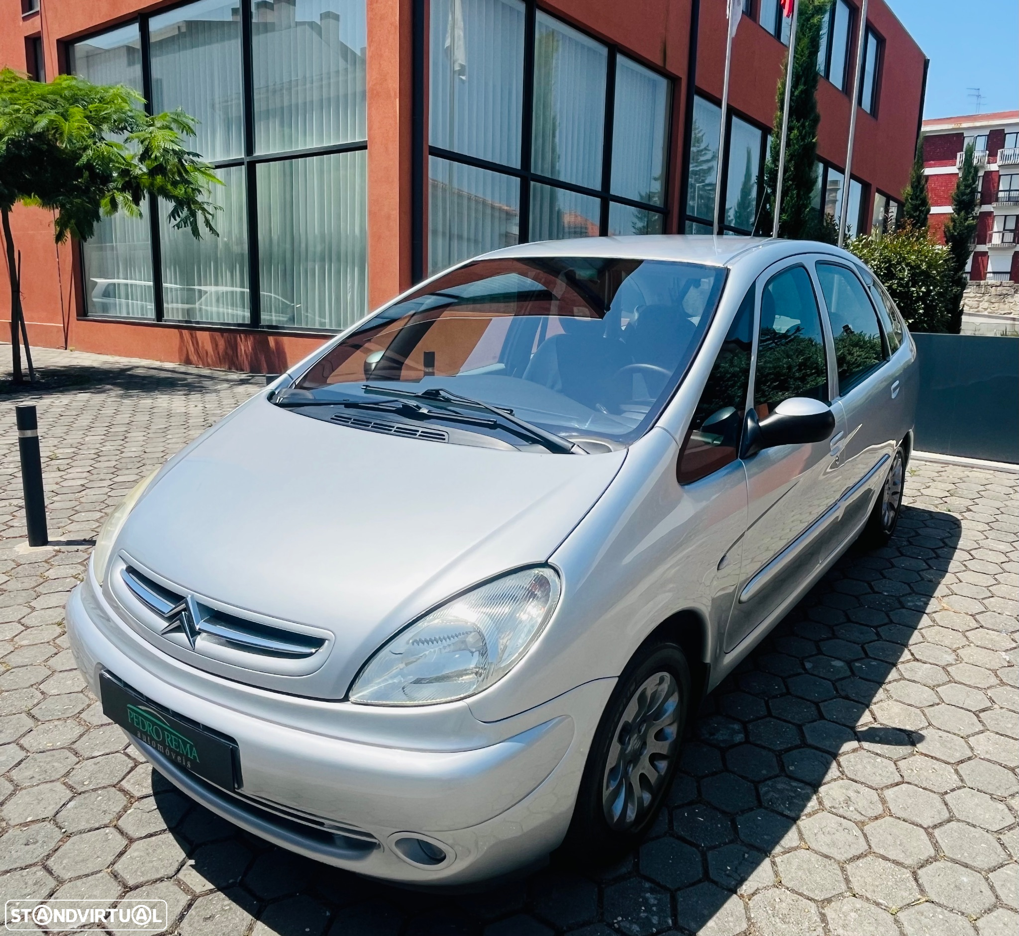 Citroën Xsara Picasso 1.6 Exclusive - 9