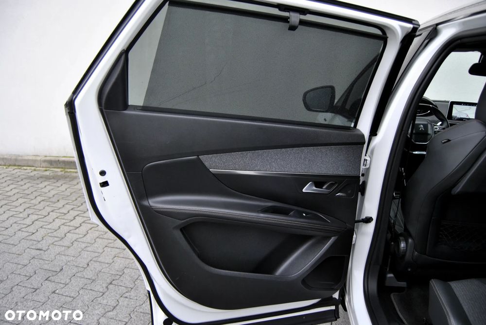 Peugeot 5008 2.0 BlueHDi Allure 7os - 26