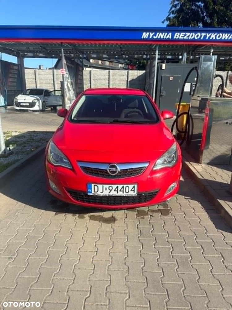 Opel Astra 1.3 CDTI Enjoy ecoFLEX - 1