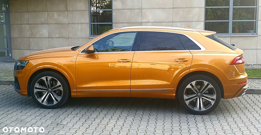 Audi Q8 - 10