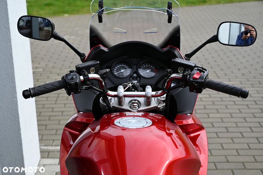 Honda CBF - 7