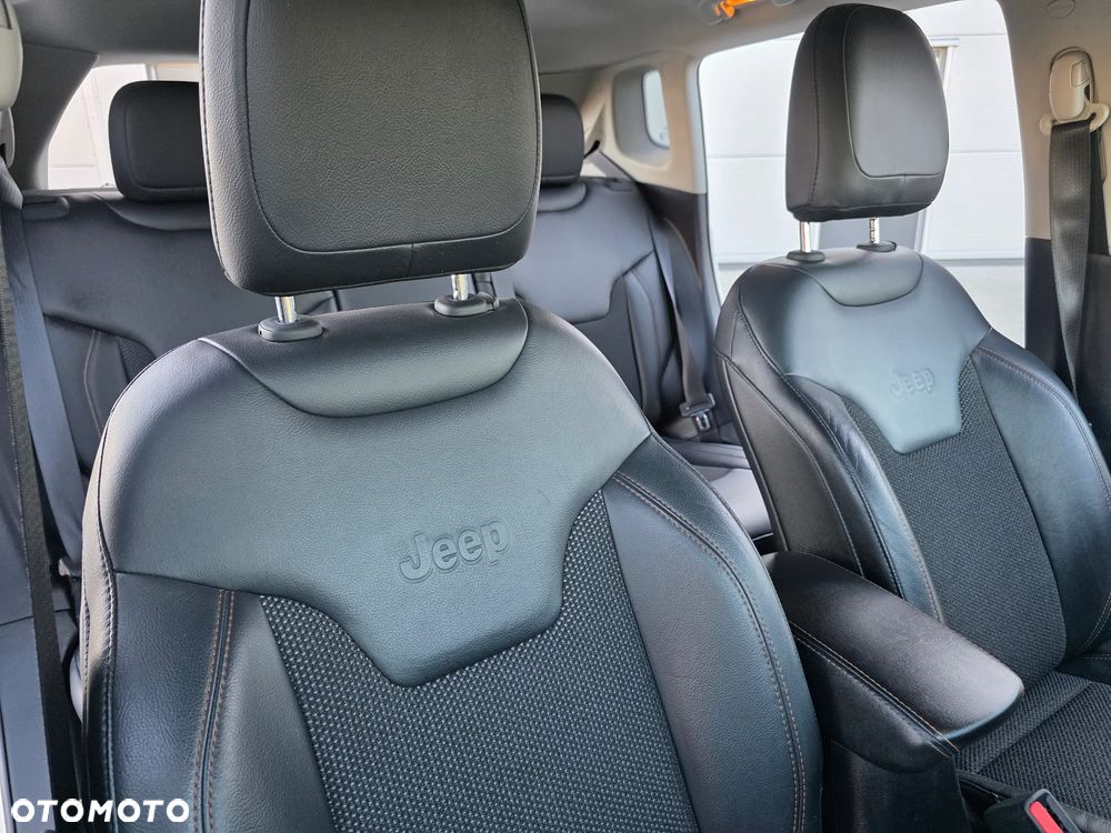 Jeep Compass 1.4 MultiAir Limited - 25