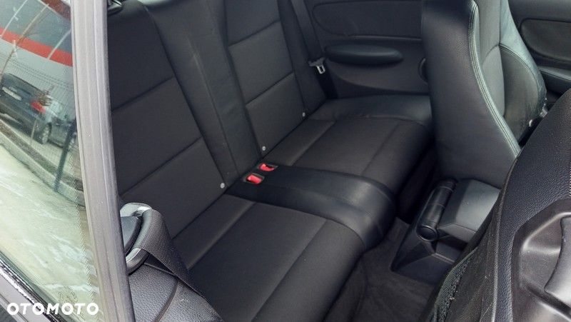 BMW Seria 1 118d DPF - 25