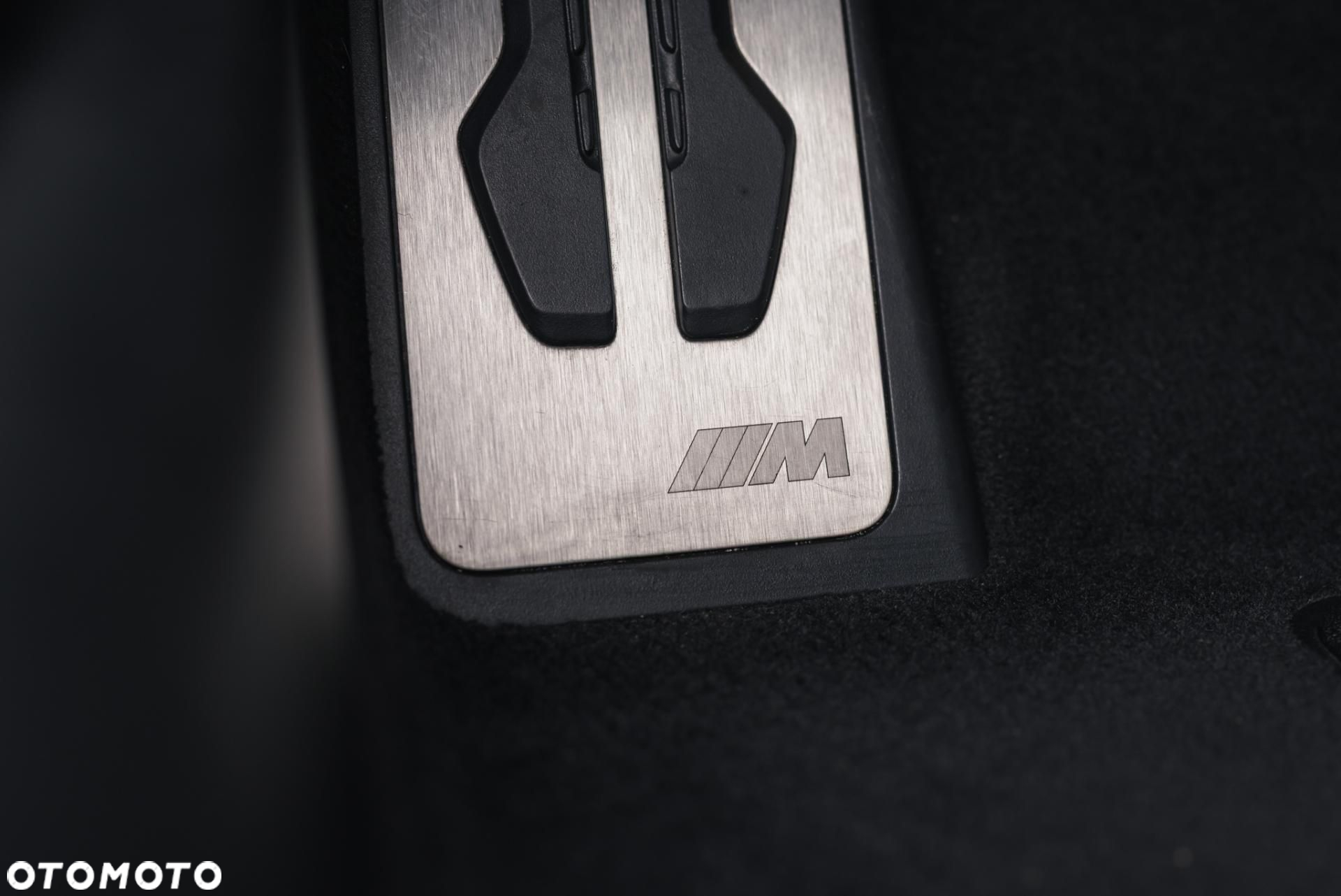 BMW Seria 3 - 33