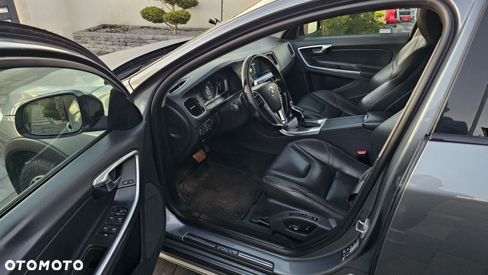 Volvo V60 D4 AWD Drive-E Summum - 23