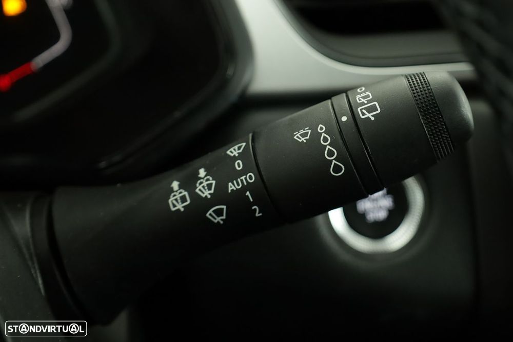 Renault Captur 1.0 TCe Techno Bi-Fuel - 18