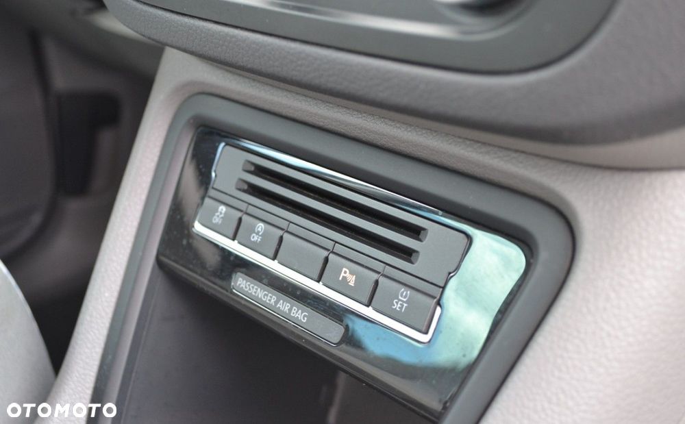 Seat Alhambra 2.0 TDI Ecomotive Reference - 31