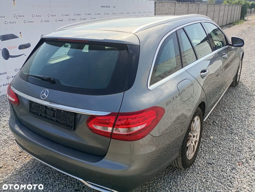 Mercedes-Benz Klasa C 180 (BlueEFFICIENCY) - 6