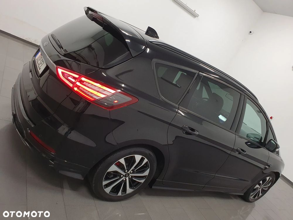 Ford S-Max 2.0 EcoBlue ST-Line - 37