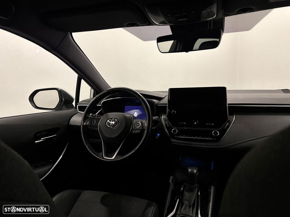 Toyota Corolla Touring Sports 1.8 Hybrid Exclusive - 28