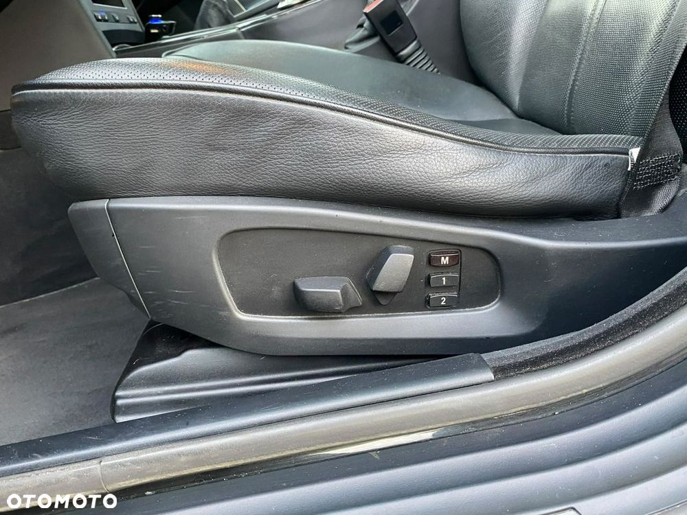 BMW Seria 5 545i - 15
