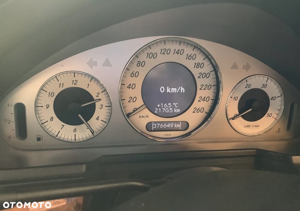 Mercedes-Benz Klasa E 320 CDI Avantgarde - 16