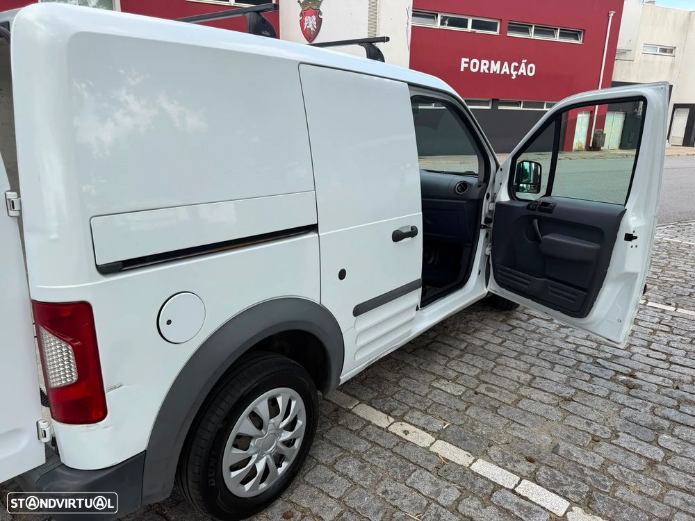 Ford Transit Connect 1.8 TDCi Curta Trend - 7