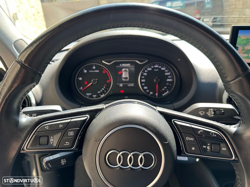 Audi A3 1.6 TDI Sport - 17