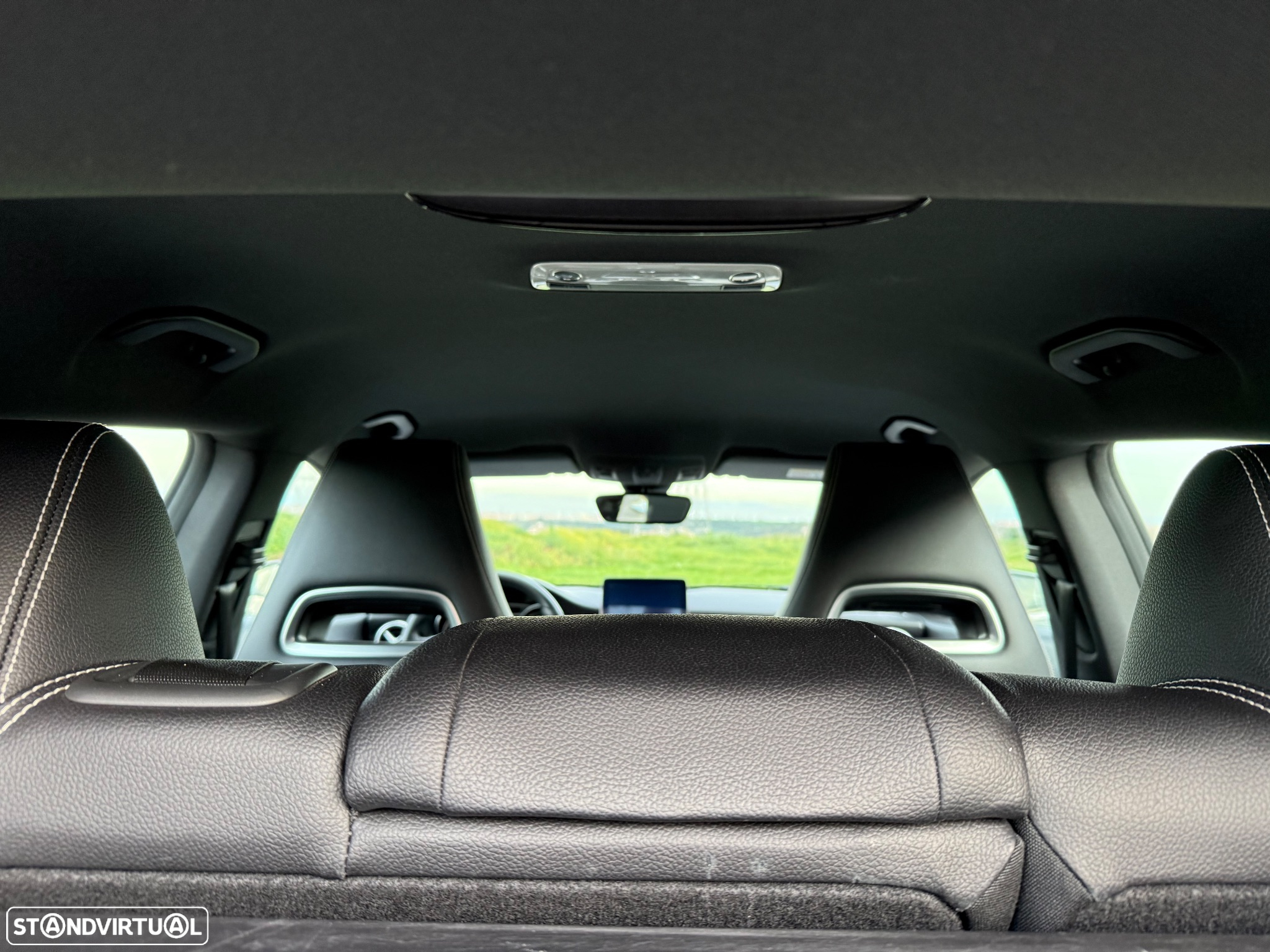 Mercedes-Benz CLA 180 d Shooting Brake - 9