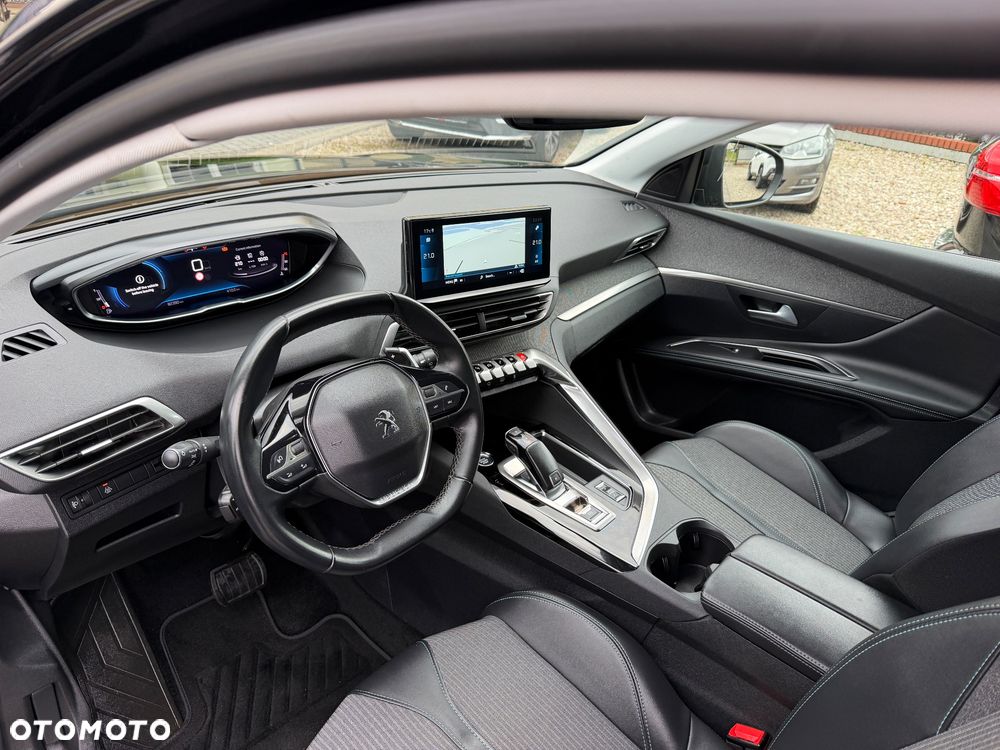 Peugeot 3008 1.5 BlueHDi Allure Pack S&S EAT8 - 9