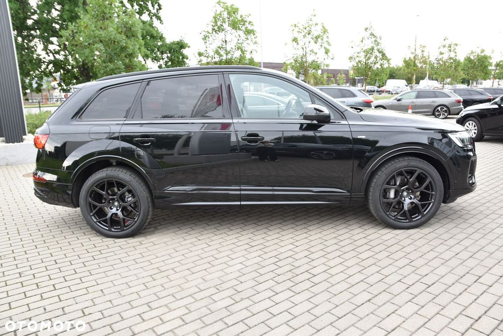 Audi Q7 - 8