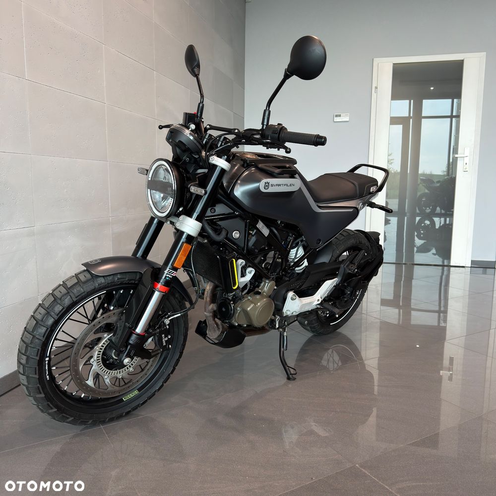 Husqvarna Svartpilen - 7