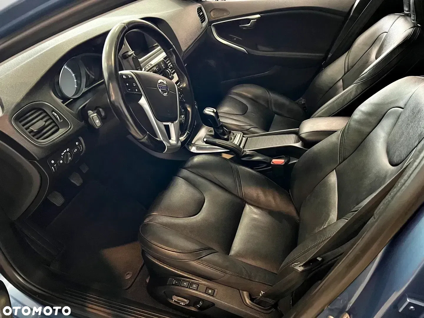 Volvo V40 - 17