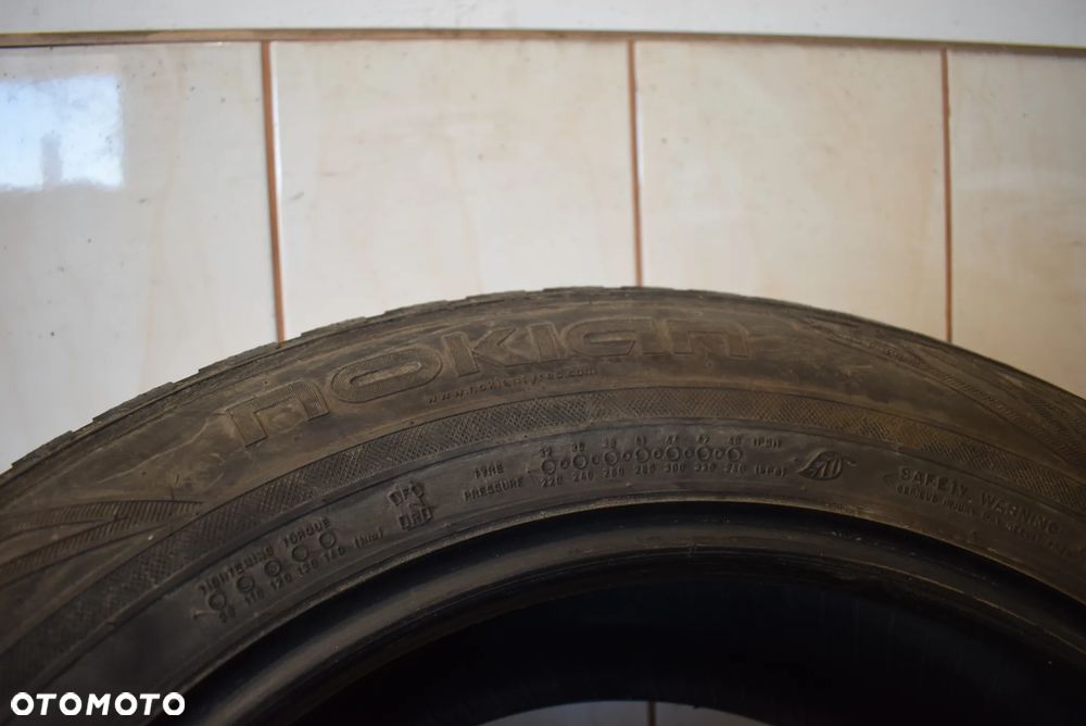 R17 215/65 Nokian WR SUV 3 - 6