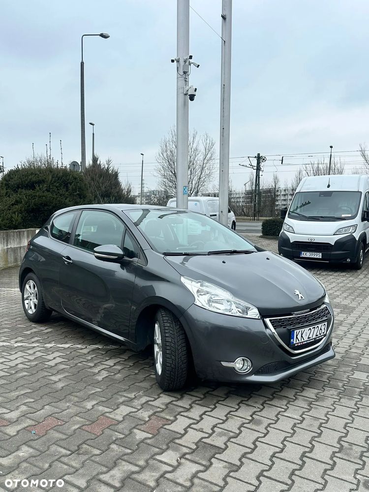 Peugeot 208 1.4 VTi Active - 5
