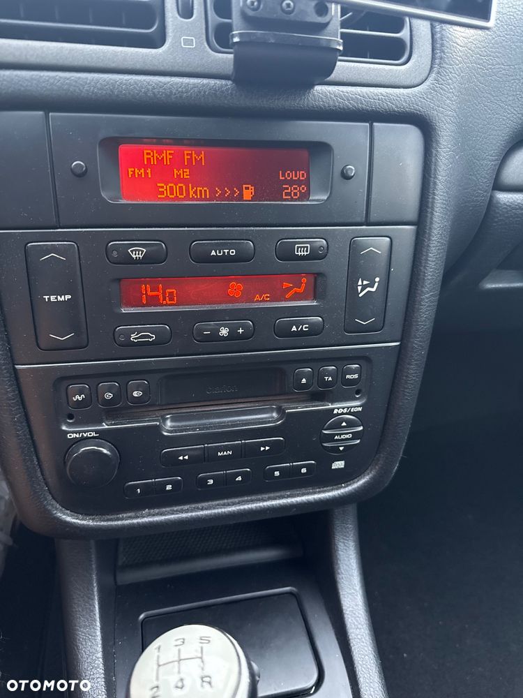 Peugeot 406 - 29