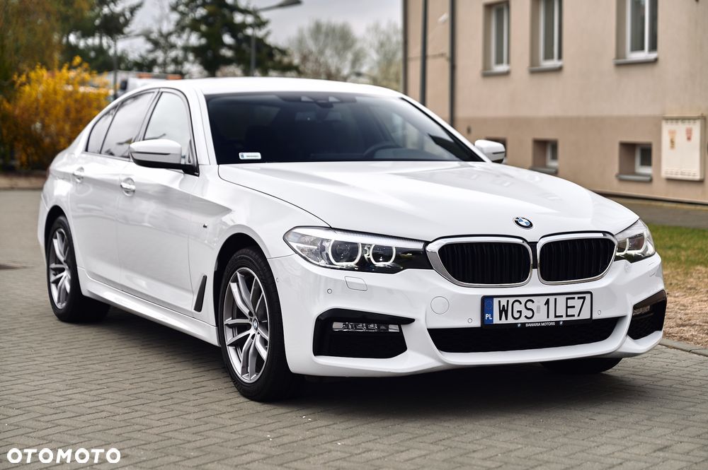 BMW Seria 5 520d xDrive - 16