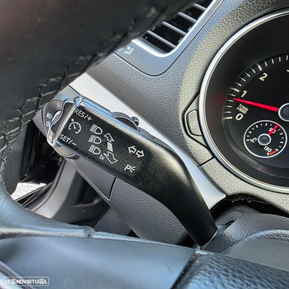 VW Golf 1.4 TSi Highline DSG - 22