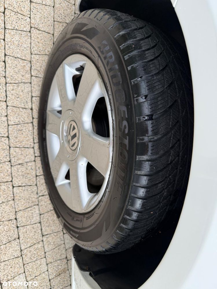 Volkswagen Touran 2.0 TDI DPF BlueMotion Technology DSG Life - 13