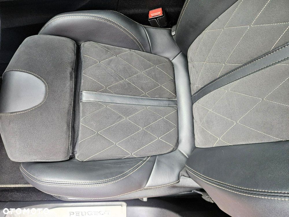 Peugeot 3008 - 22