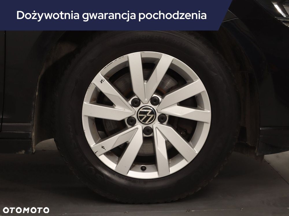 Volkswagen Passat - 17