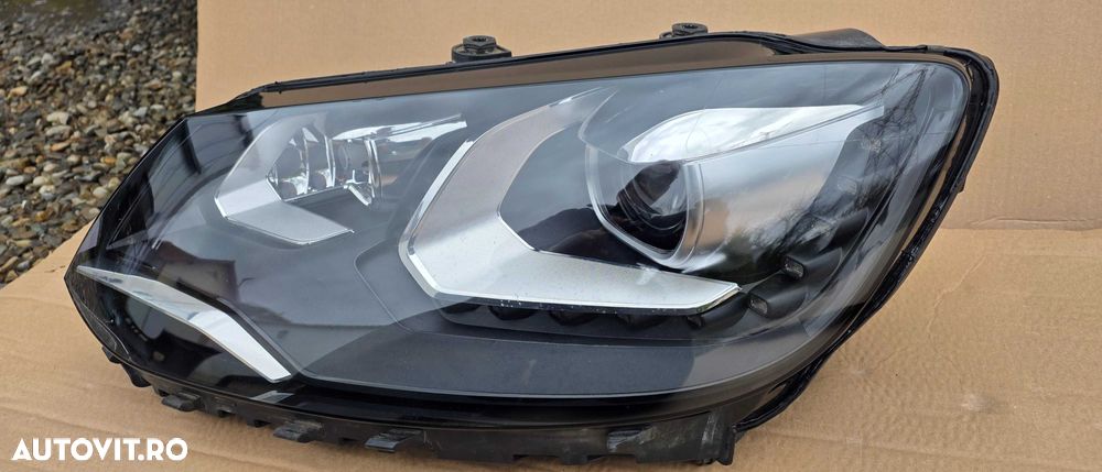 Far stanga Bi Xenon Led Vw Sharan 7N 2011 / 2012 2013 / 2014 2015 / 2016 2017 - 2