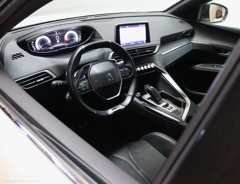 Peugeot 5008 1.5 BlueHDi GT Line EAT8 - 13