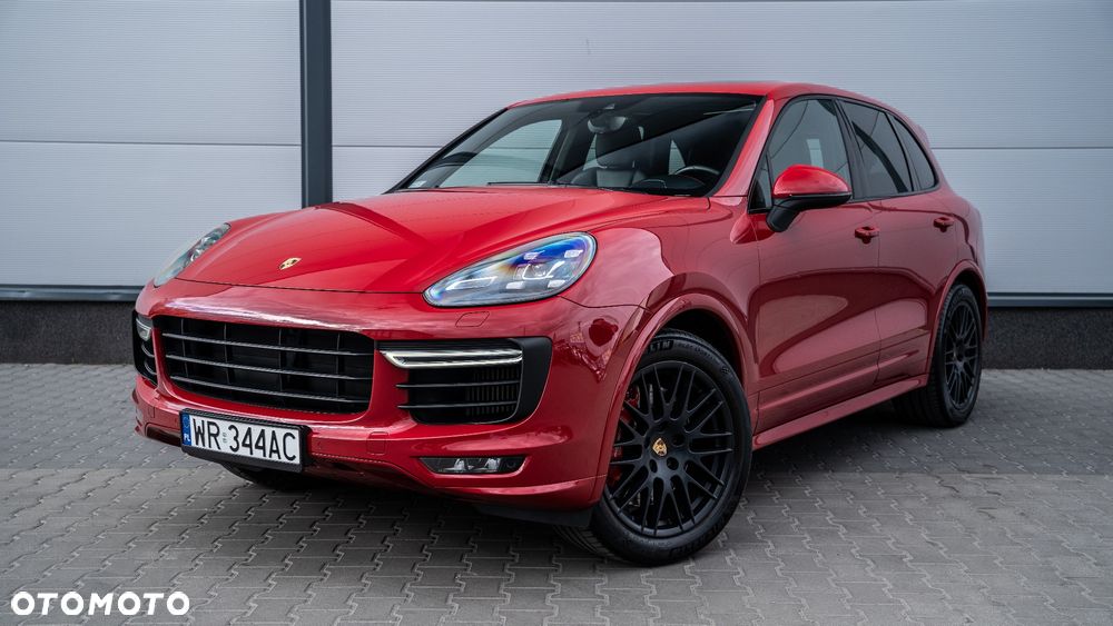 Porsche Cayenne GTS - 4