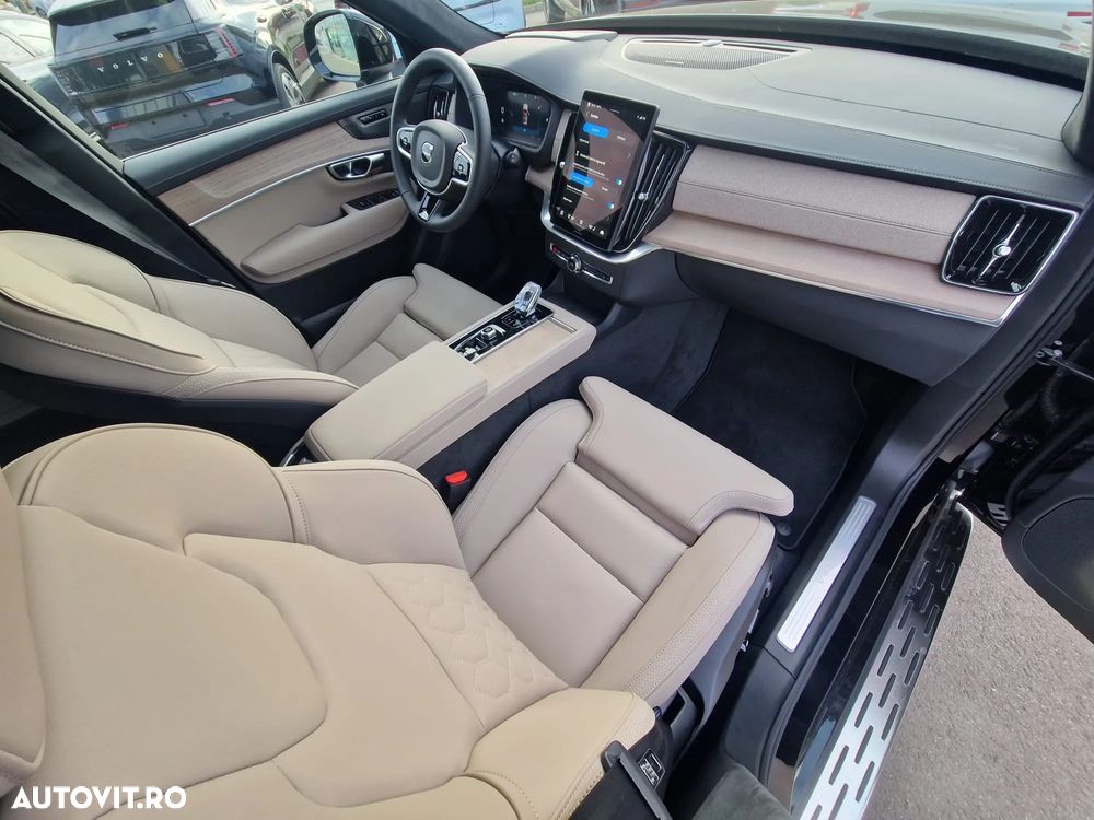 Volvo XC 90 B5 AWD MHEV Ultra Bright - 16