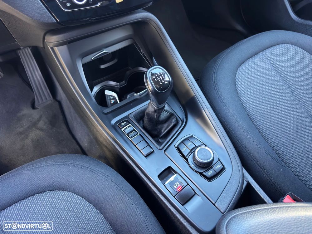 BMW X1 16 d sDrive - 28