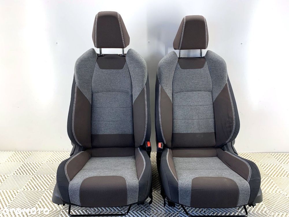 FOTELE KANAPA KOMPLET  TOYOTA COROLLA Kombi (_E21_) 2019 - 2.0 Hybrid (MZEH12) 112 kW [152 KM] - 6