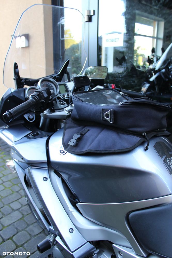 Yamaha FJR - 3