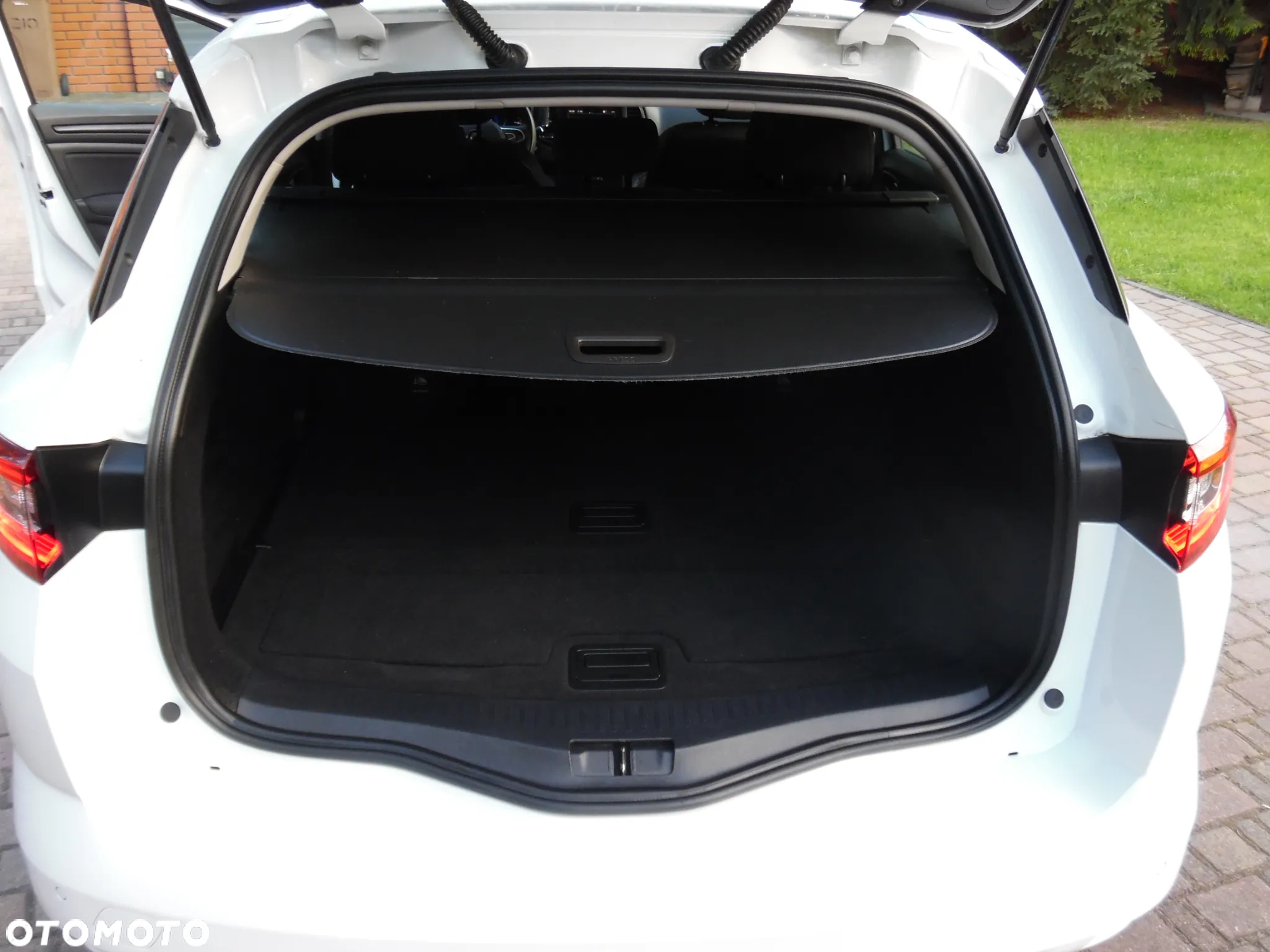 Renault Megane 1.5 dCi Business - 13