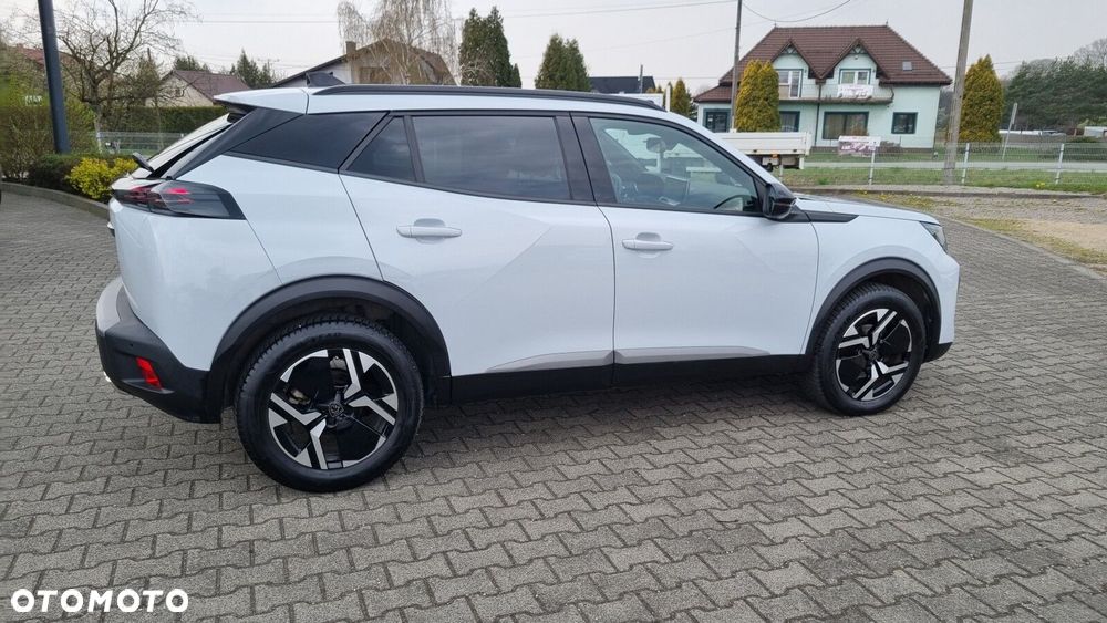 Peugeot 2008 1.2 PureTech Allure S&S EAT8 - 8