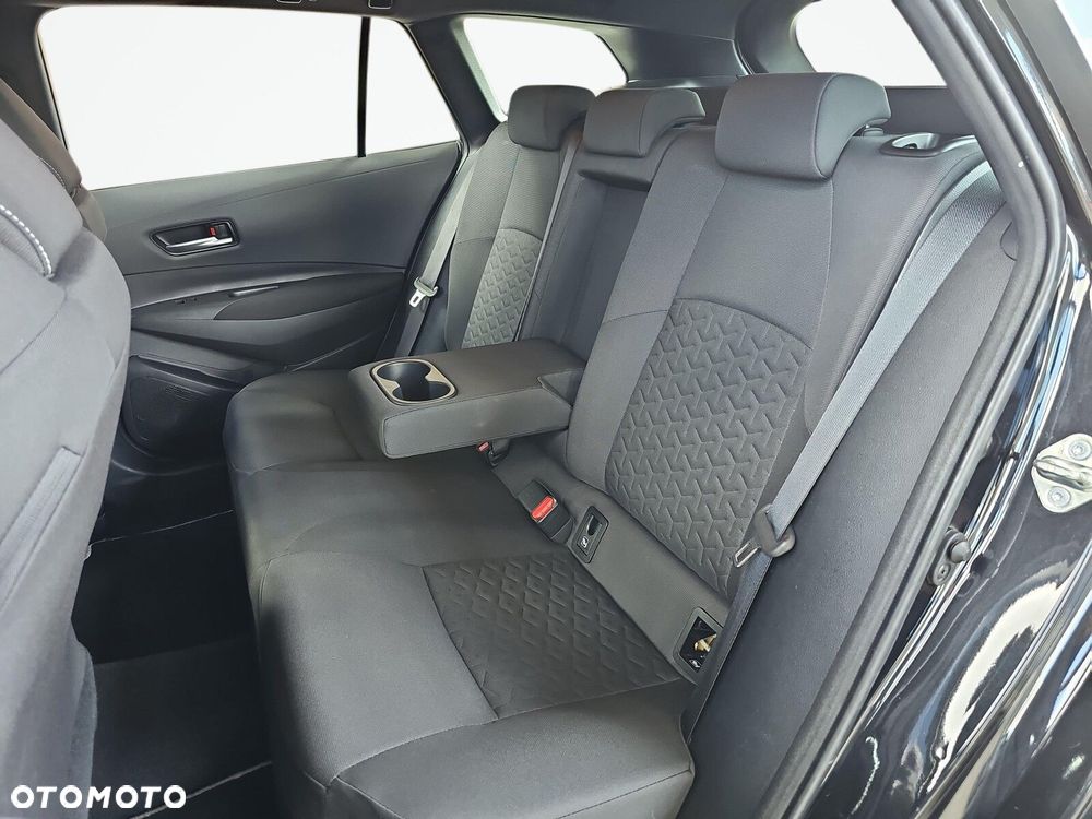 Toyota Corolla - 29