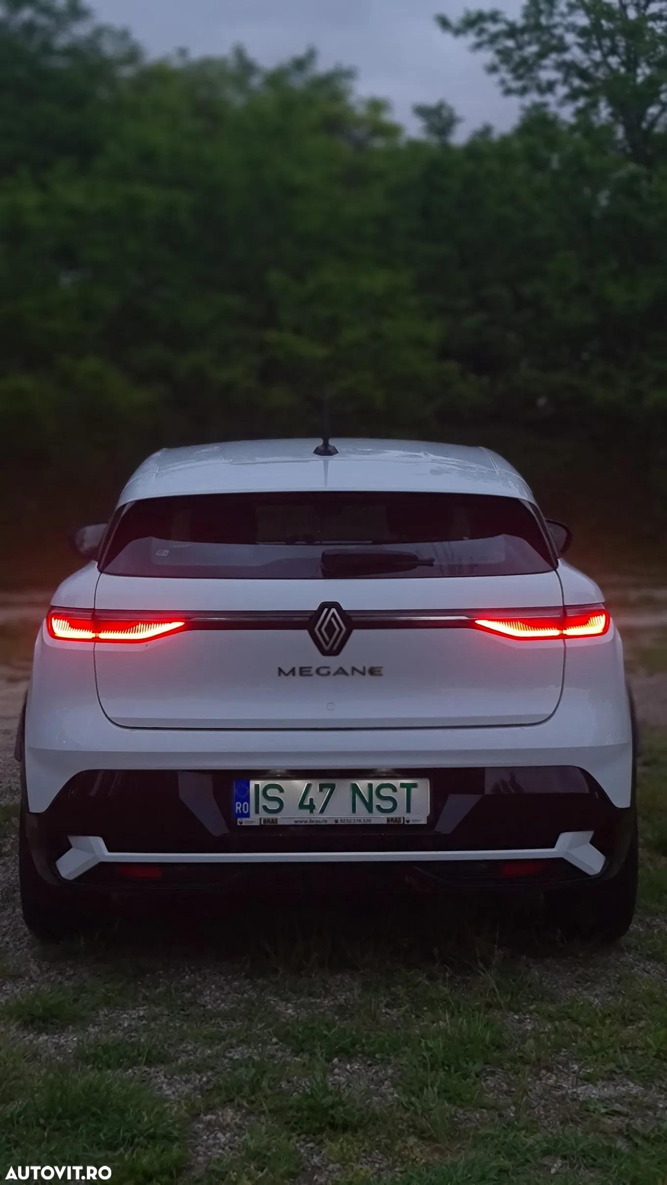 Renault Megane E-TECH EV60 super charge equilibre - 5